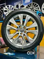18 inch Innova hycross OEM Alloy wheels with tyre set of four