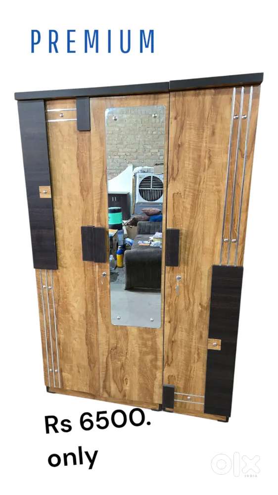 New. 3 door cupboard