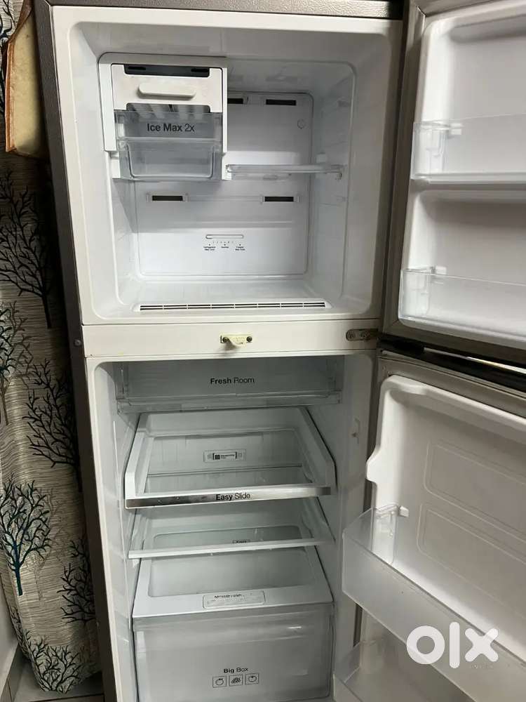 Double door Refrigerator