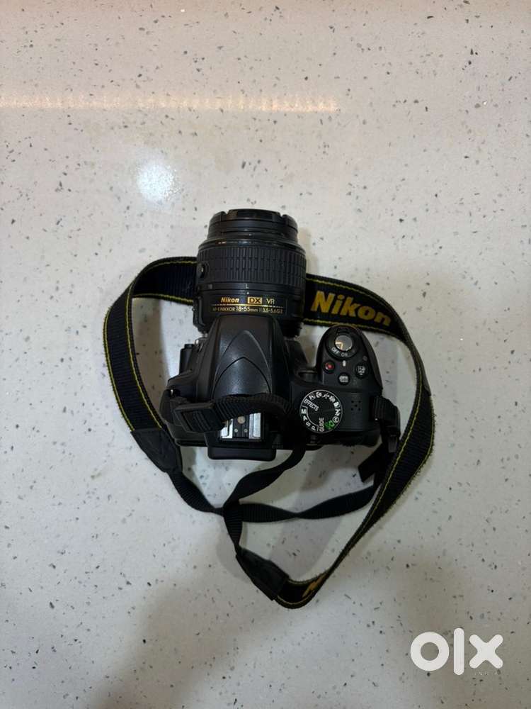 Nikon D3300 DSLR Kit – 18-55mm Lens + 8GB SD Card - Great Condition!