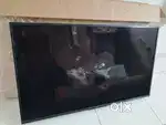 Sony Bravia 4K (KD-55X75K)–Screen Broken, All Other Functions Working.