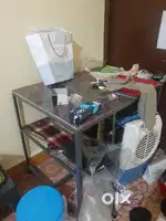 Two Table is urgent sell