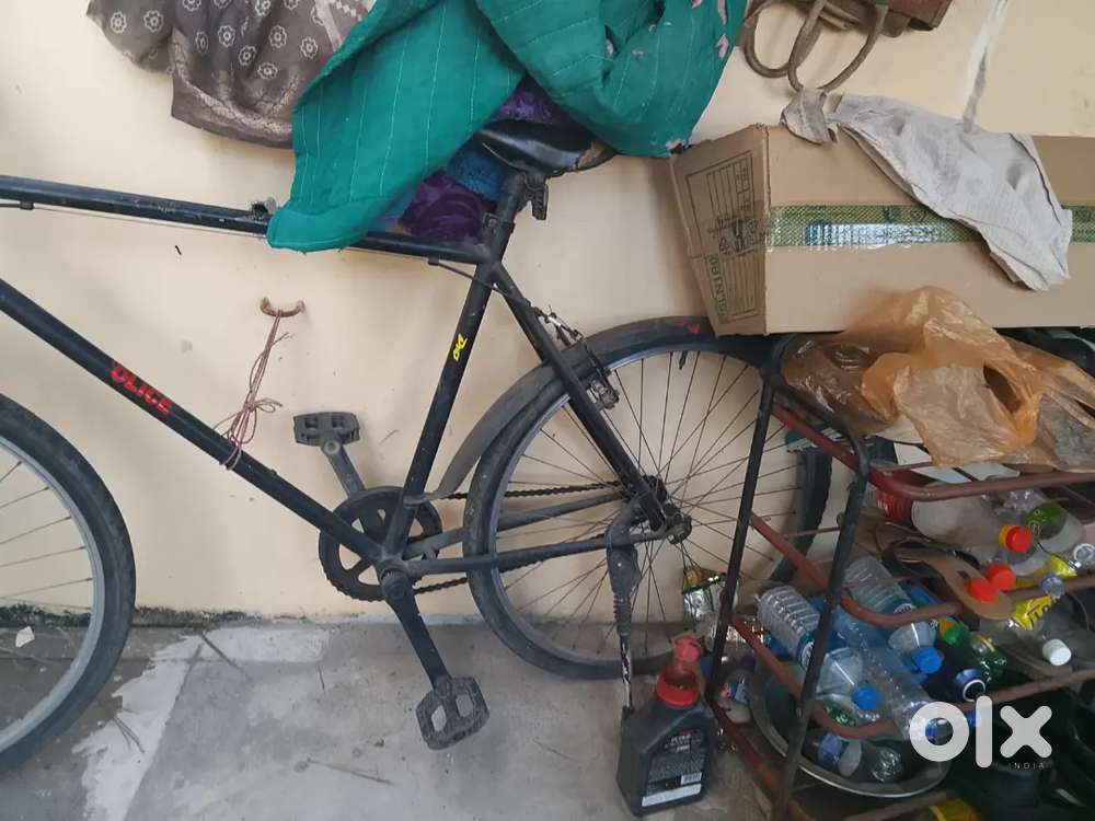 Full condition pure black