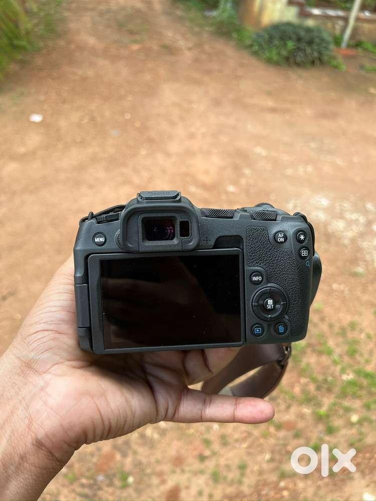 Canon R8 DSLR Camera and full accessories