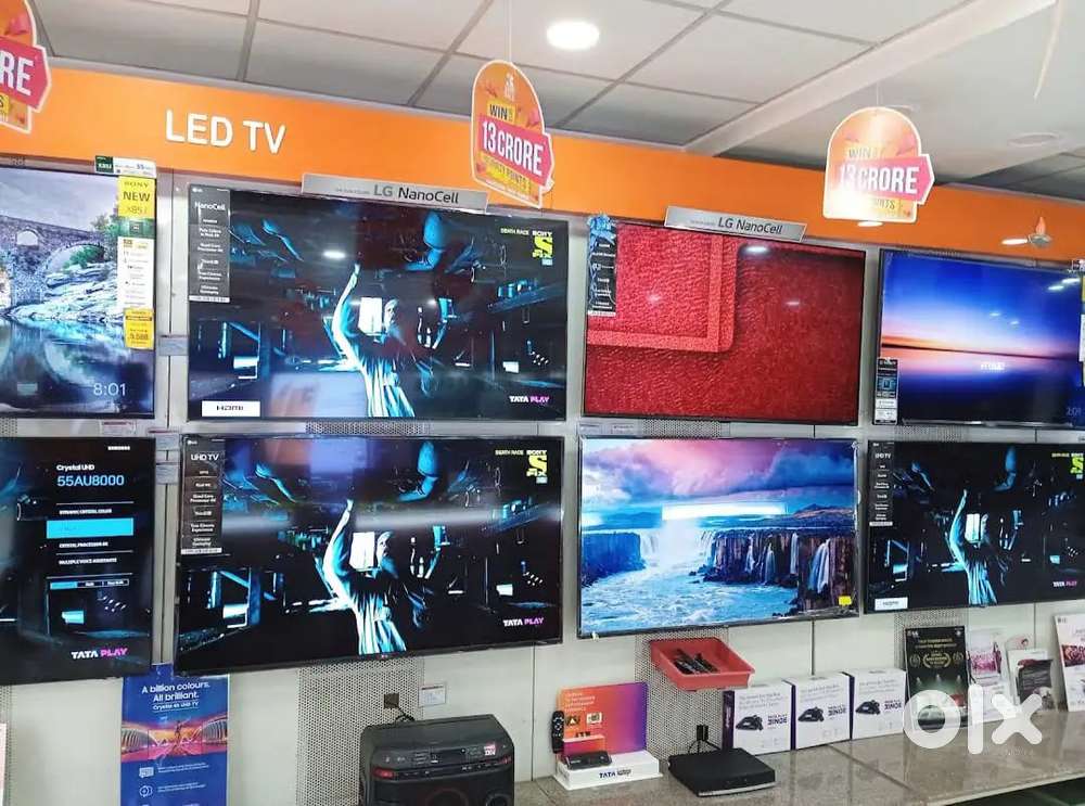 Newly opened electronic showroom requires sales executive