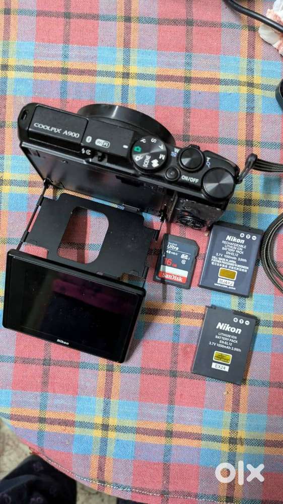 Nikon coolpix A900