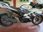 Yamaha R15 V2 special edition 2013