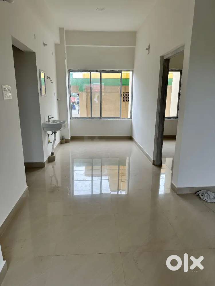 Spacious, brightly completely new 3 bhk apartment avilable for rent