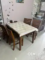 4 seater dining table