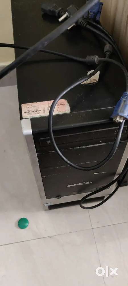 Desktop PCs 2 nos, 1 without Hard Disk