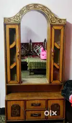 Dressing table