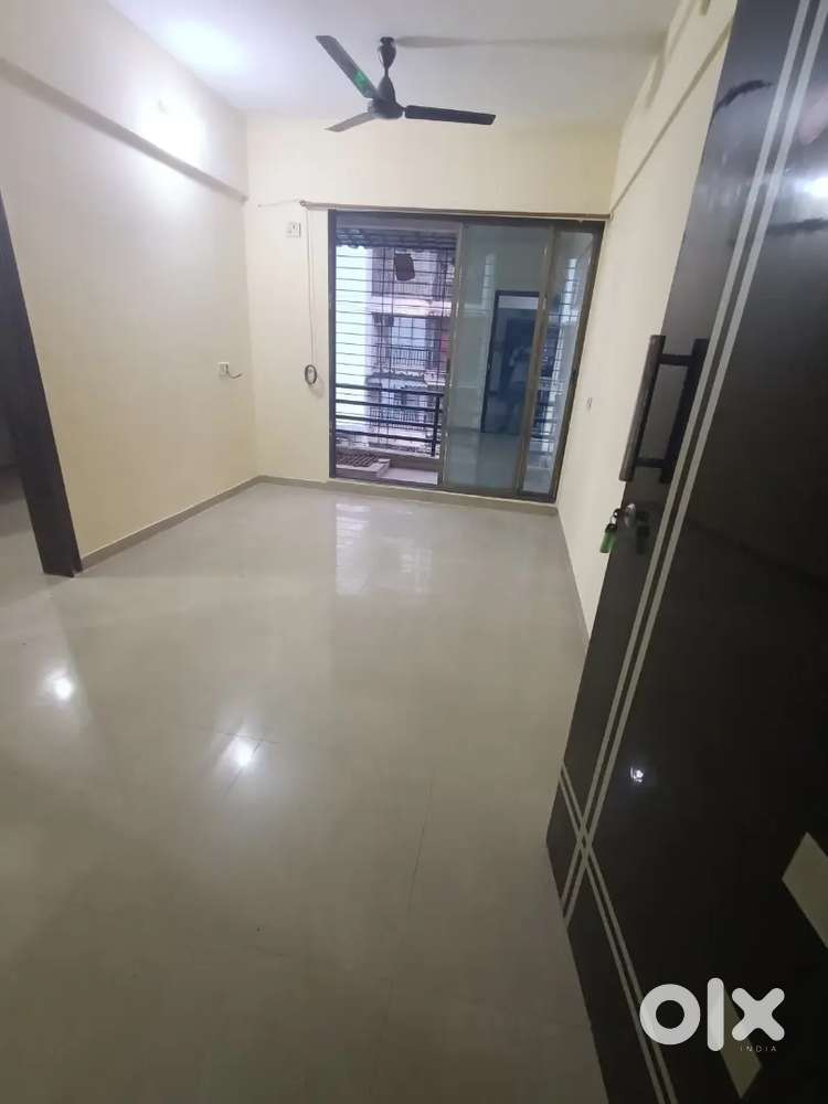 1 BHK Flat for Rent in Ulwe Close to railway station