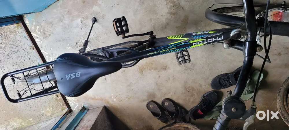 Good condition have no any heavy Scratch. Totaly New condition