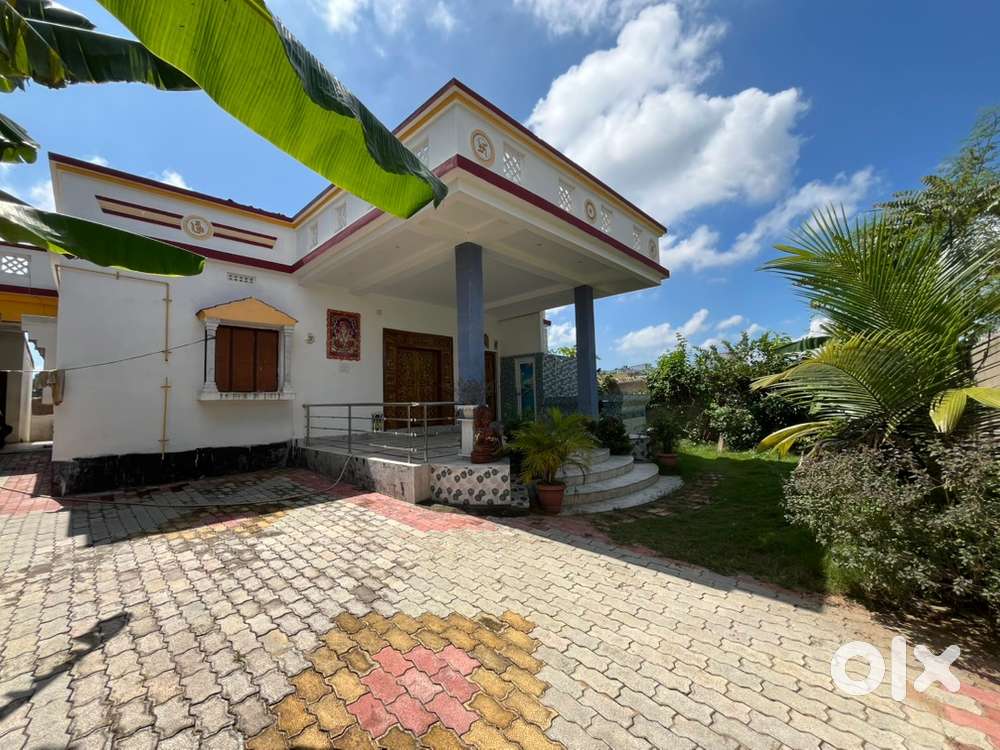 Villa.   Near bipatarini mandir