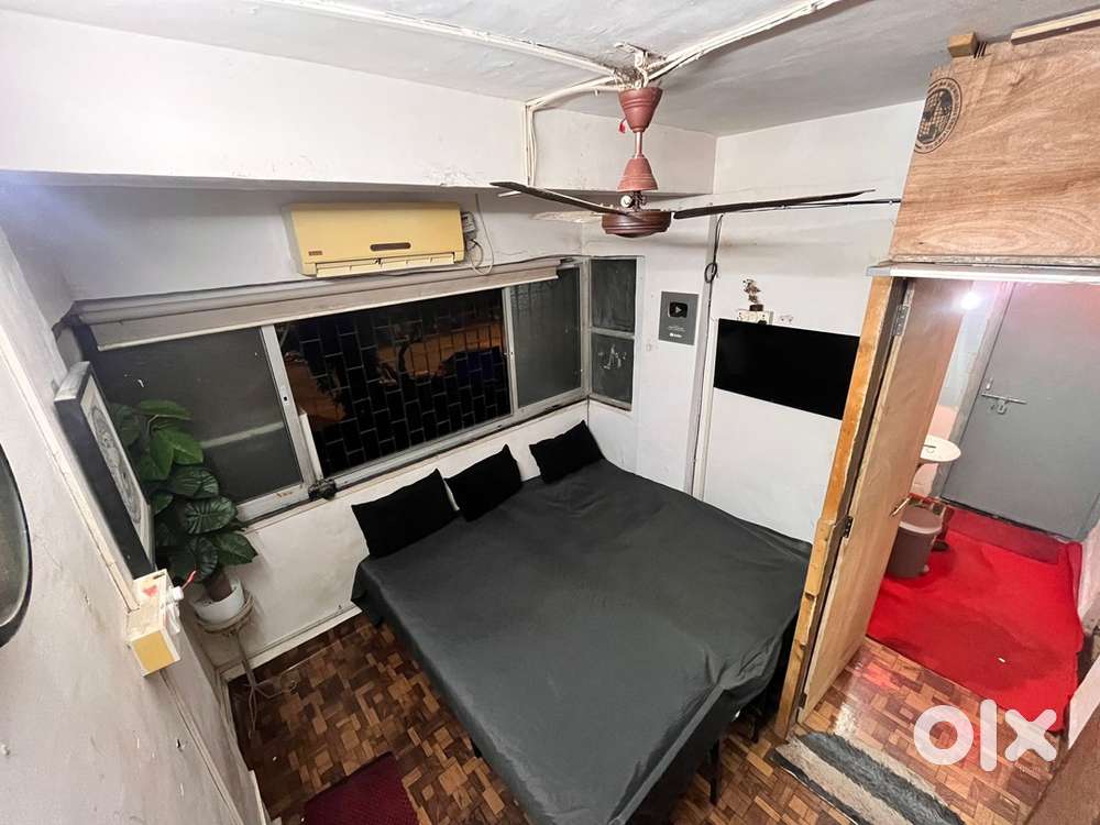 Furnished Room no brokerage
