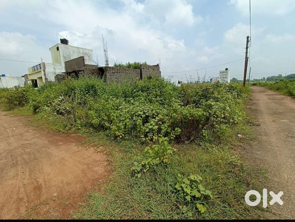 Plot for sale 600 sq feet , near mantralya,mohan dhaba k baju me