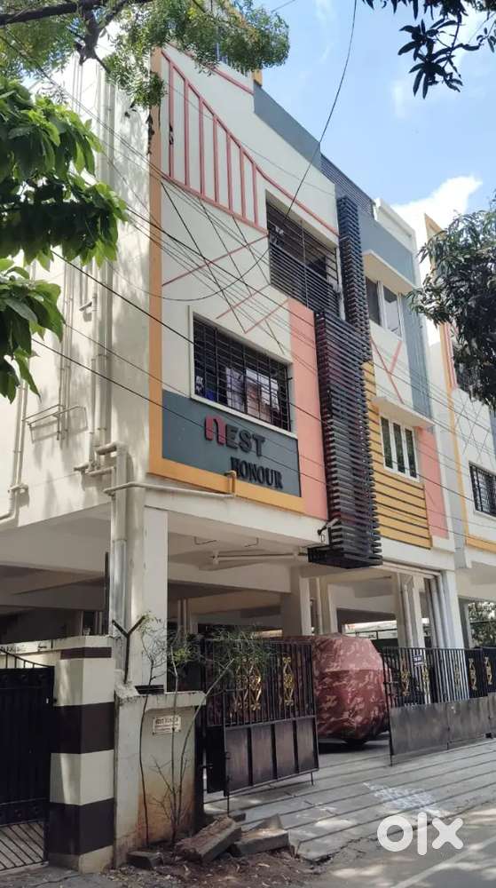 CHOOLAIMEDU FLAT FOR SALE