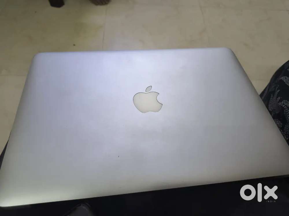 Macbook Air 2017 perfect condition