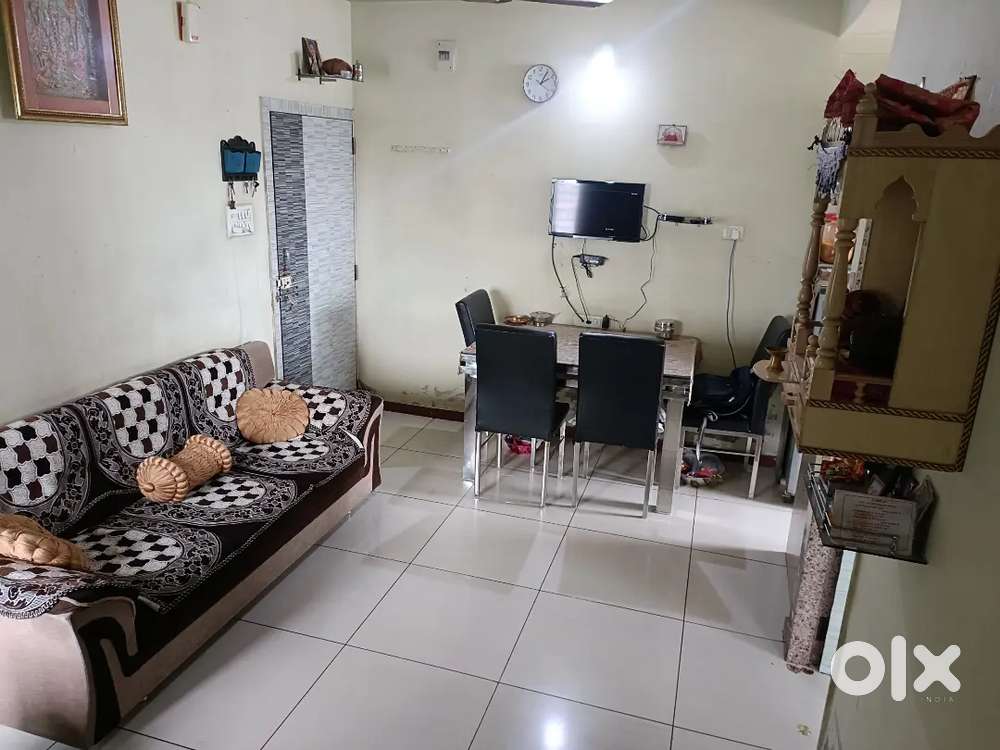 Sell 1-BHK flat, Satyam park Society 80 feet road opp Hyundai showroom