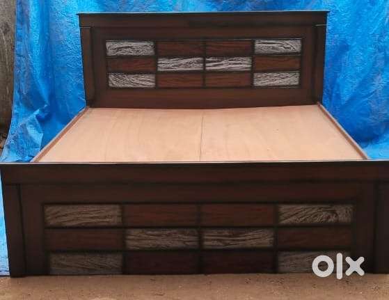 Band new 4/6 with out storage bed best Pirce