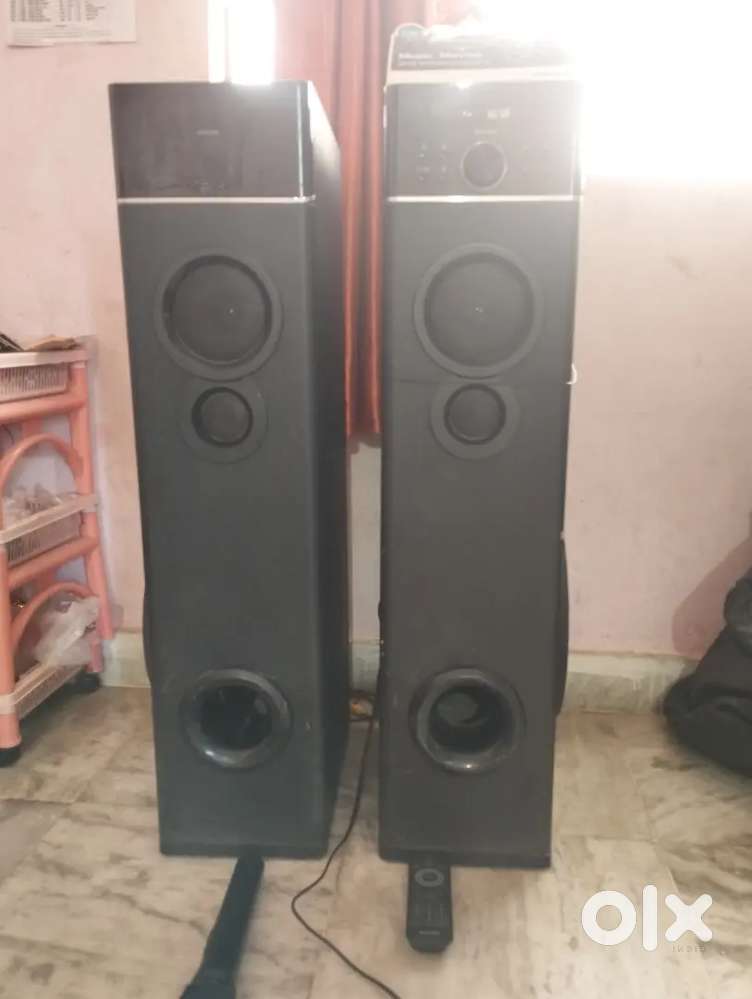 Philips Tower Speakers spa 9120b( Market Price :23,000)