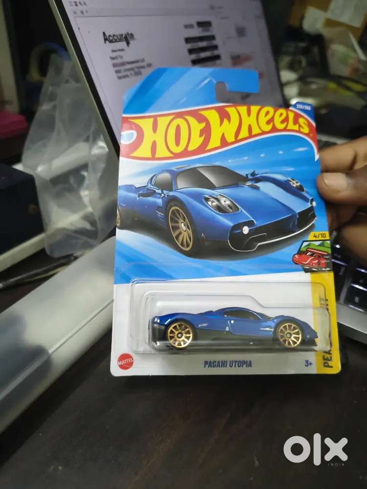 Hot Wheels Die-Cast Car – Original & Like New