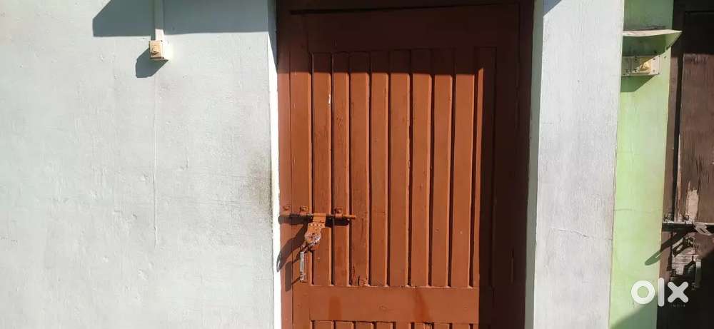 3Room house rent in 2nd Link Road lane8