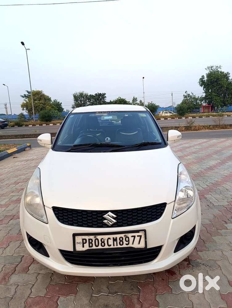 Maruti Suzuki Swift 1.2 VXI (O), 2013, Petrol