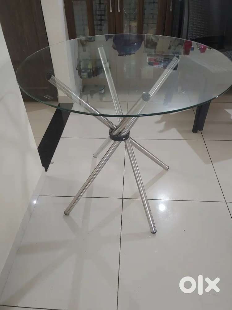 Nilkamal small glass  table