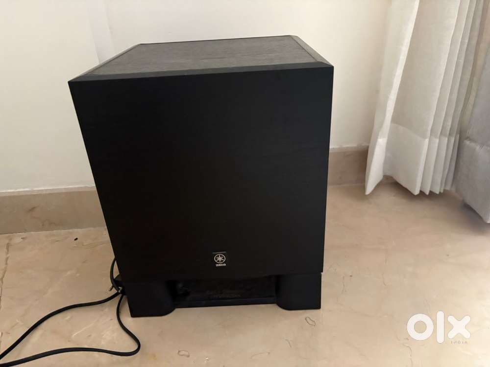 Yamaha Active Subwoofer SW 030