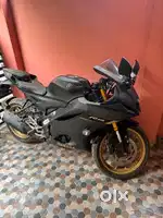 Yamaha R15 V4 – 2023 Model   Like New
