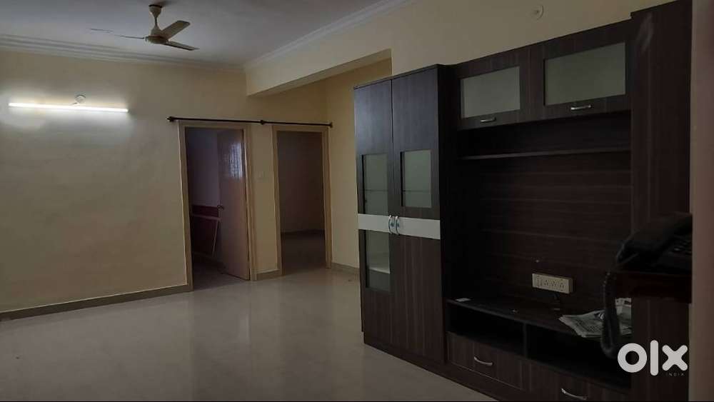 2bhk flat for lease at Hebbal