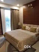 Looking for girl roommate