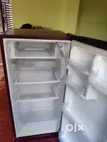 LG Fridge works like new , with No issues 6500 only