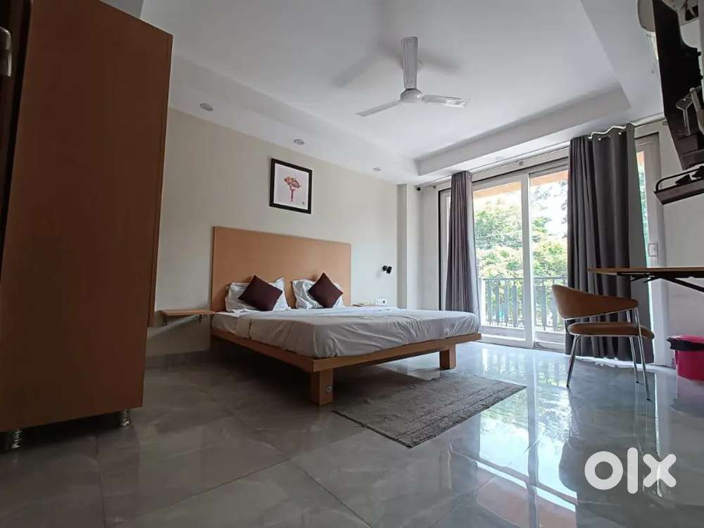 restrection free place with safe and comfortable pg in gurugaon