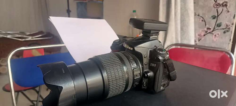 Nikon D 90  urgent sale