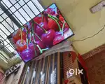 40 inch sony smart Android frame less oled 4k 1yr warranty 11500
