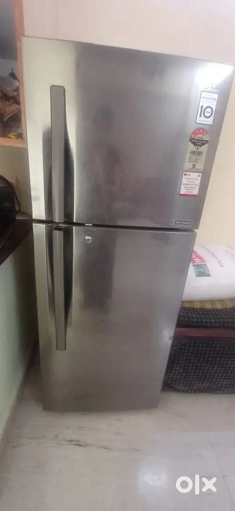 10year old ,excellent condition, frostfree,258lit,LG double   foor