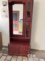 Dressing Mirror Table