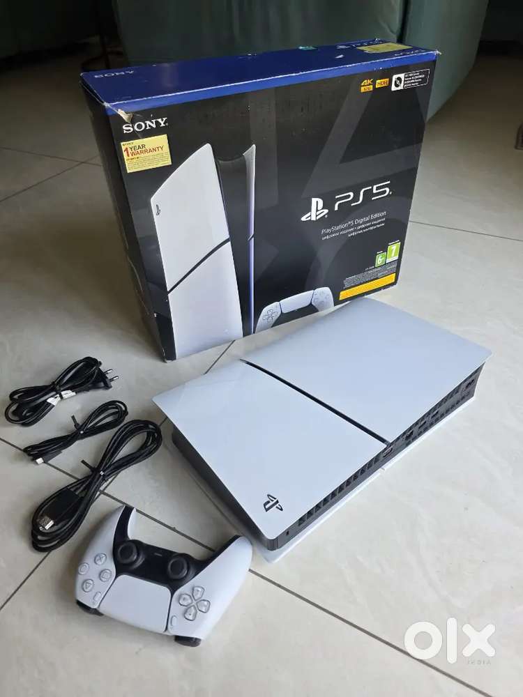 PS5 slim Digital console brand new