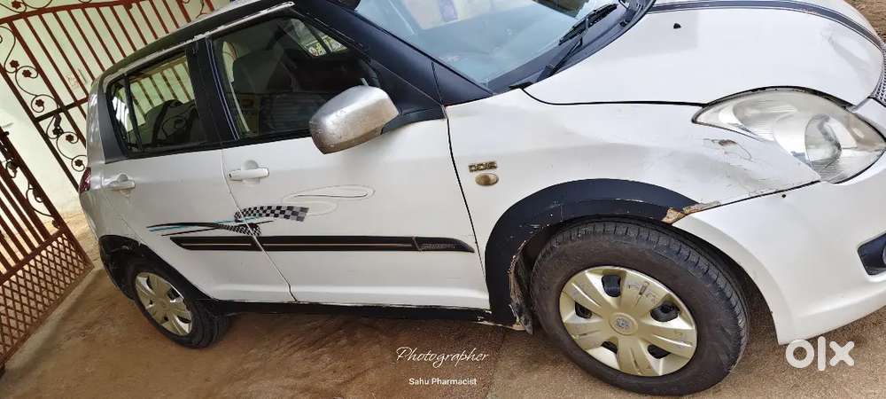 New Tyre new battery new bastube back camera all ok