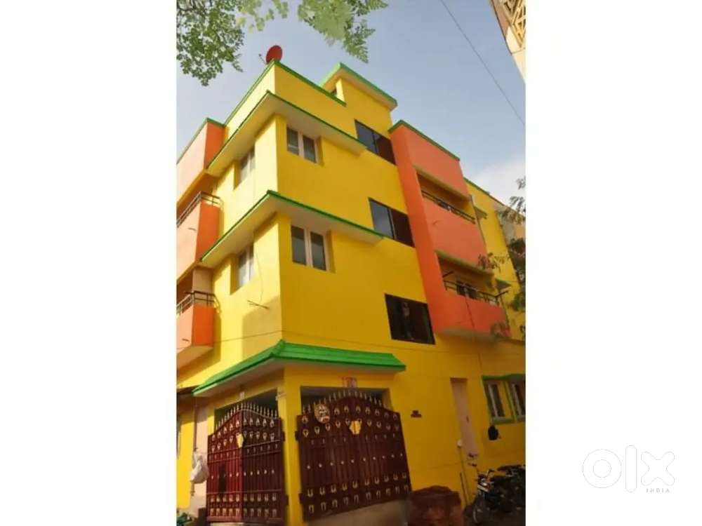 MANSION IN ARUMBAKKAM FOR MEN