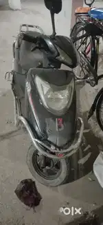 New scooty lena hai