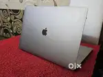 Apple Macbook Pro i7/32gb/512gb/5.5GB Graphics 16inch Retina Touchbar