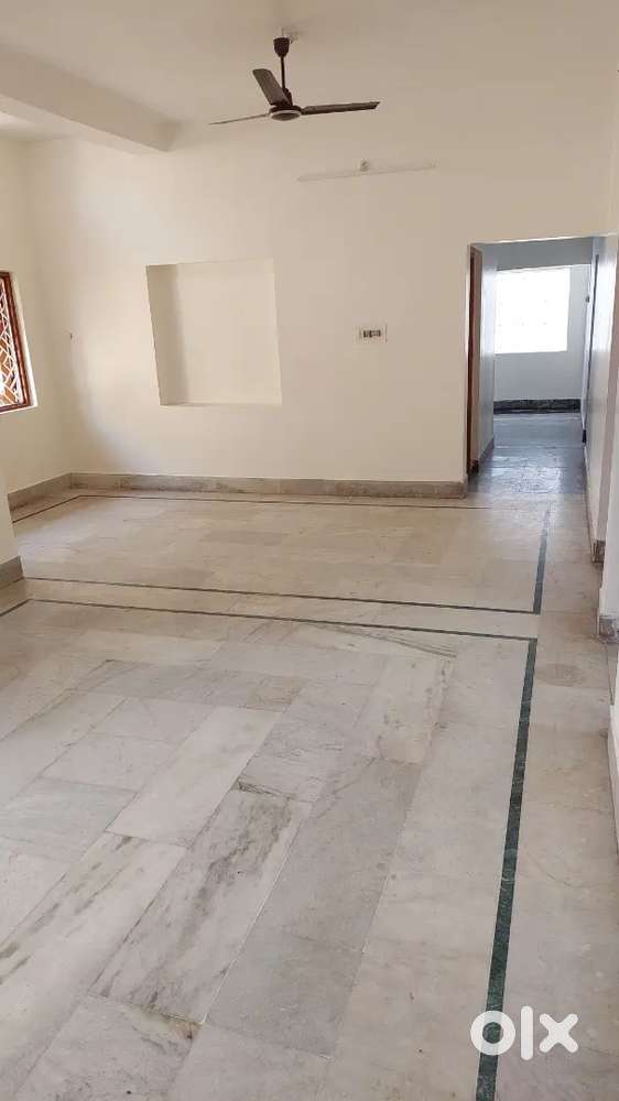 खाना बनाने वाली की आवश्यकता है, Khana Banane wali chahiye , cook