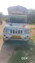 Bolero pickup loading sada gadi