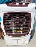 Cooler plastic body good condition