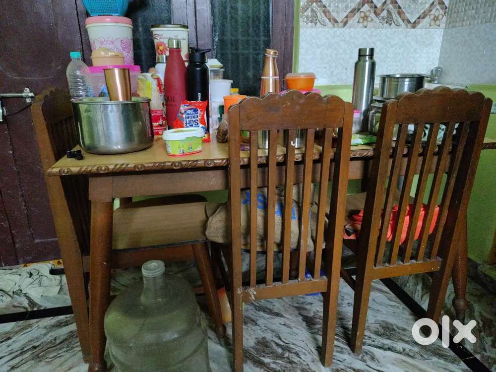 dinning table with 4 chairs wood set