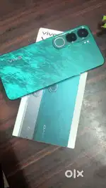 Vivo y300 5g full box with warranty and bill