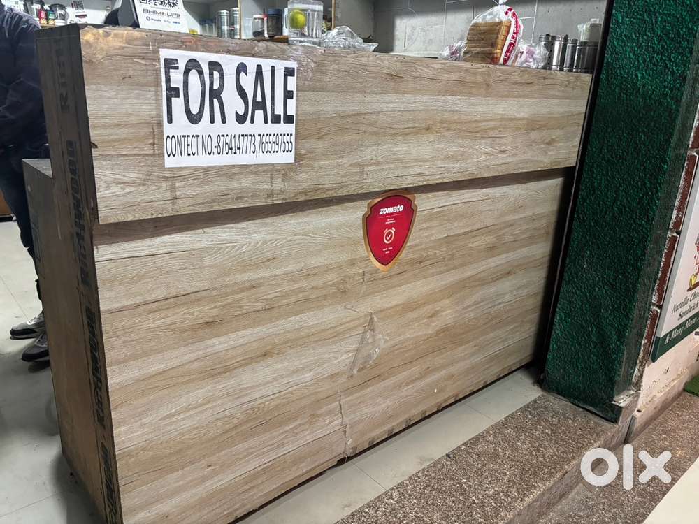 Running cafe for sale - Prime location